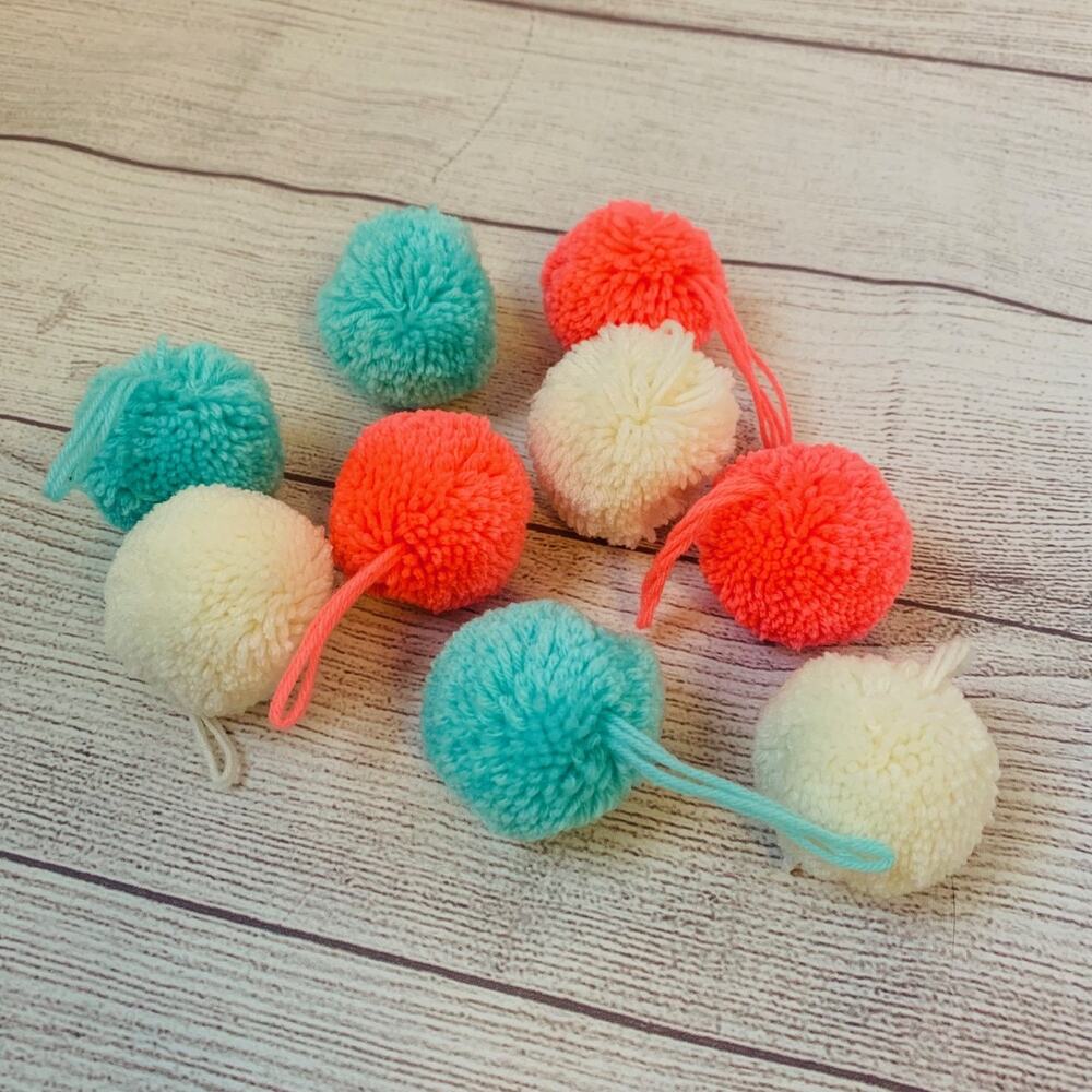 Yarn Pom Pom Poufs Set of 9 DIY with Hanging Loops Garland Craft Blue White Pink